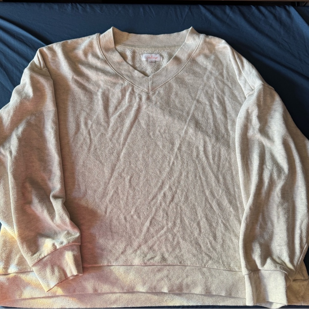Colsie Cream and Tan V-Neck Sweater Soft Knit Essential